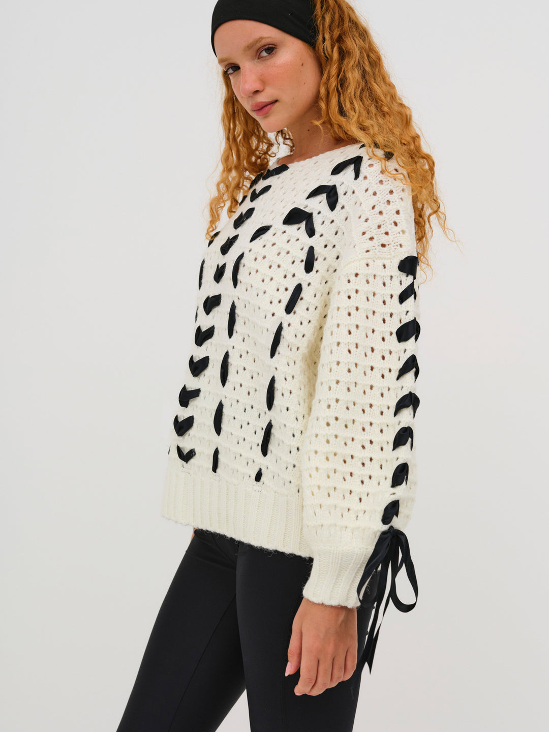 For Love and Lemons - Laurel Sweater - Black
