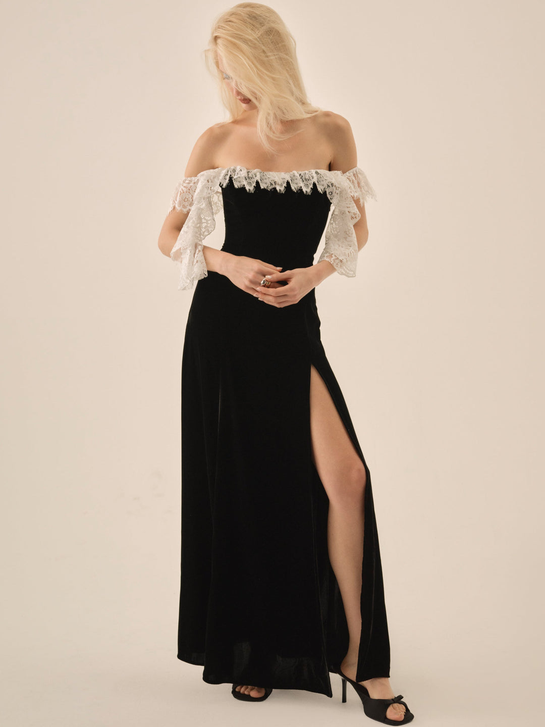For Love and Lemons - La Vie En Bow Velvet Maxi Dress - Black