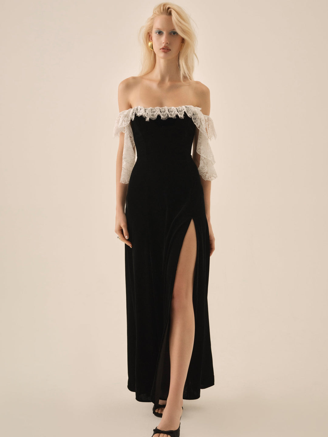 For Love and Lemons - La Vie En Bow Velvet Maxi Dress - Black