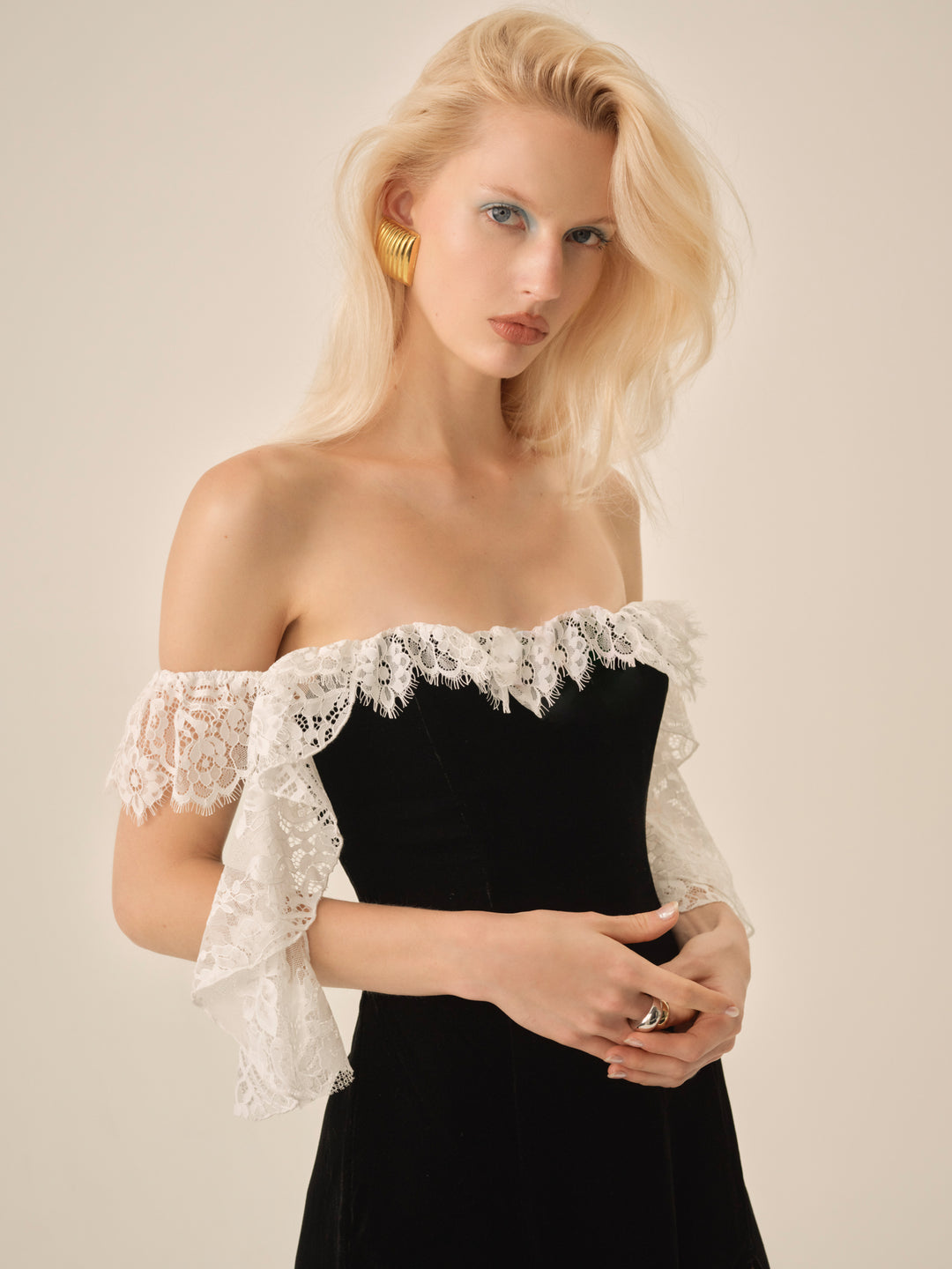 For Love and Lemons - La Vie En Bow Velvet Maxi Dress - Black