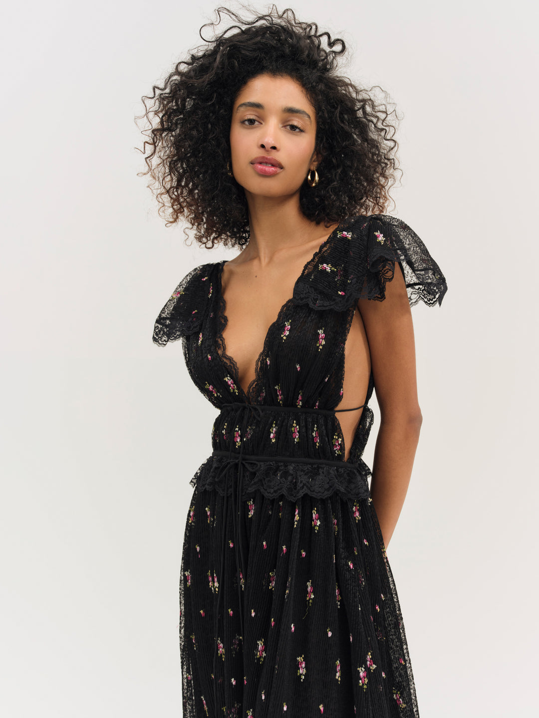 For Love and Lemons - Poppy Pleated Lace Maxi Dress - Black